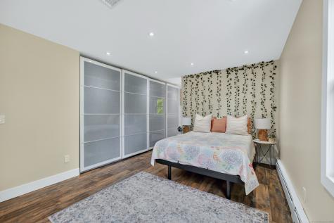 80 Elizabeth Lane Middletown CT 06457