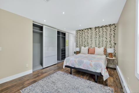 80 Elizabeth Lane Middletown CT 06457