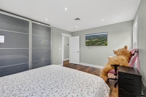 80 Elizabeth Lane Middletown CT 06457