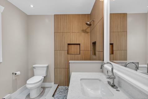 80 Elizabeth Lane Middletown CT 06457