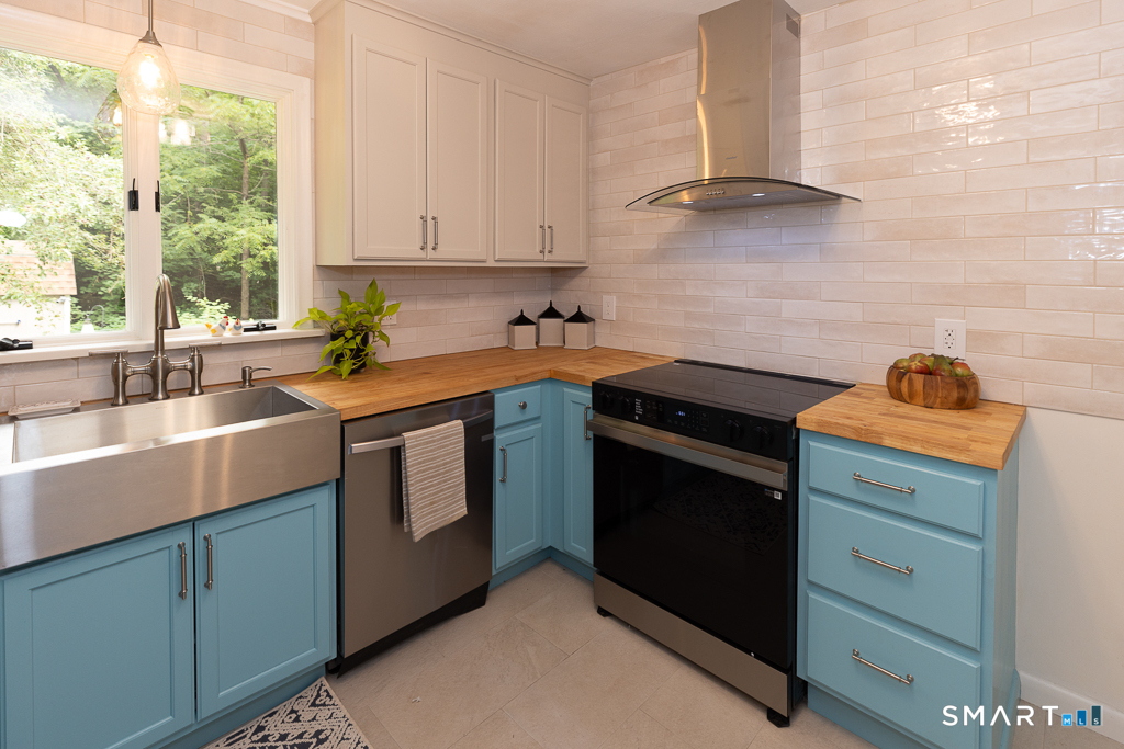 38 Briarcliffe Road East Haddam CT 06415