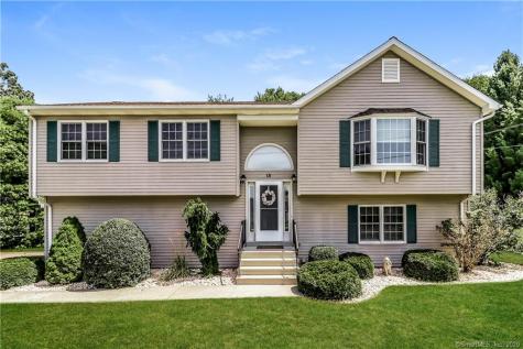13 Adams Road Watertown CT 06795