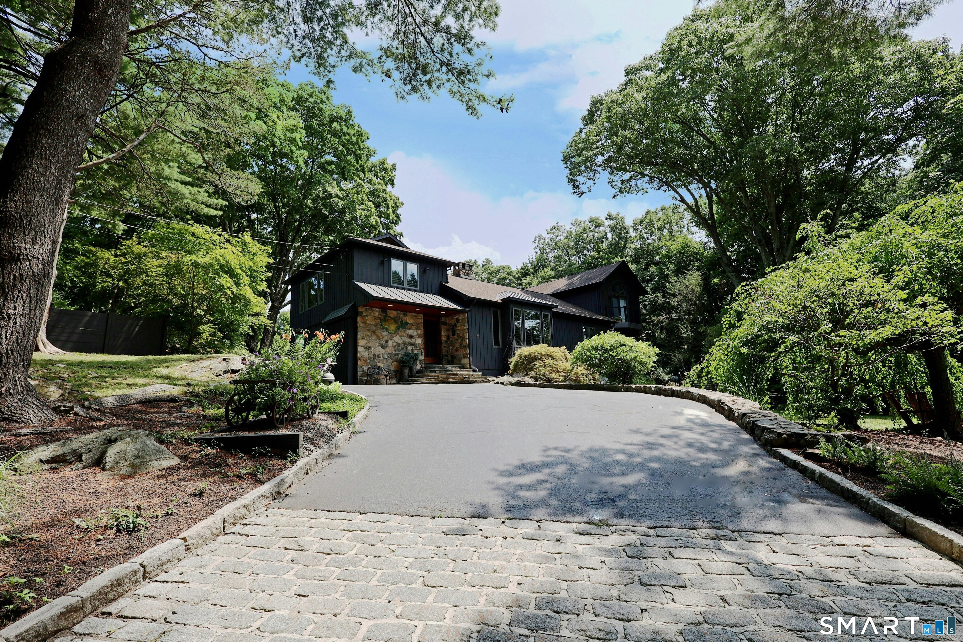 104 Stonecrest Road Ridgefield CT 06877