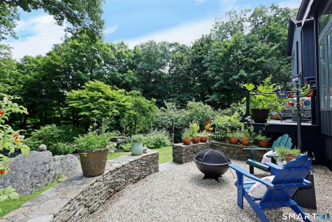 104 Stonecrest Road Ridgefield CT 06877