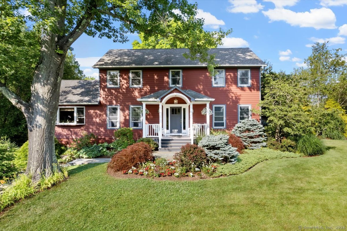 2 Taylor Drive New Fairfield CT 06812