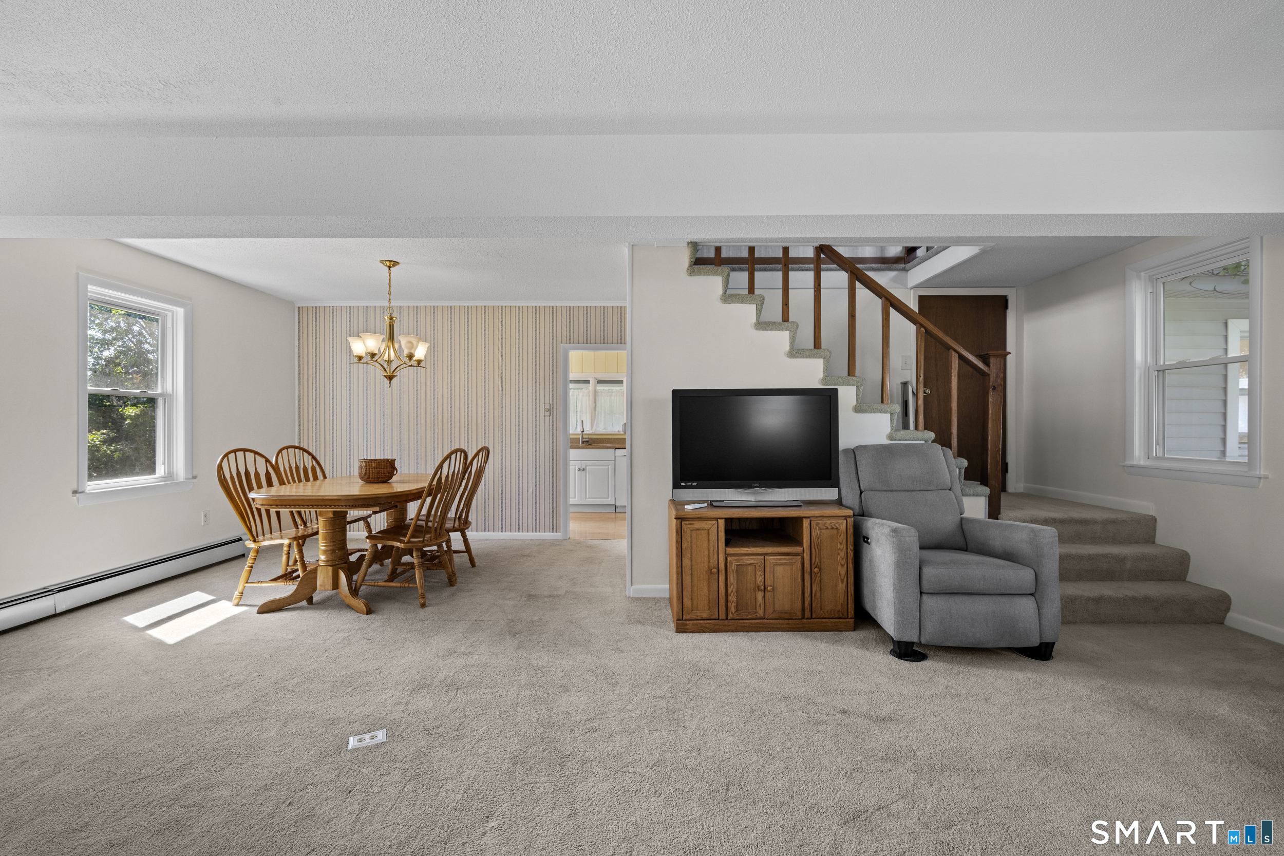44 Sea View Avenue East Lyme CT 06357