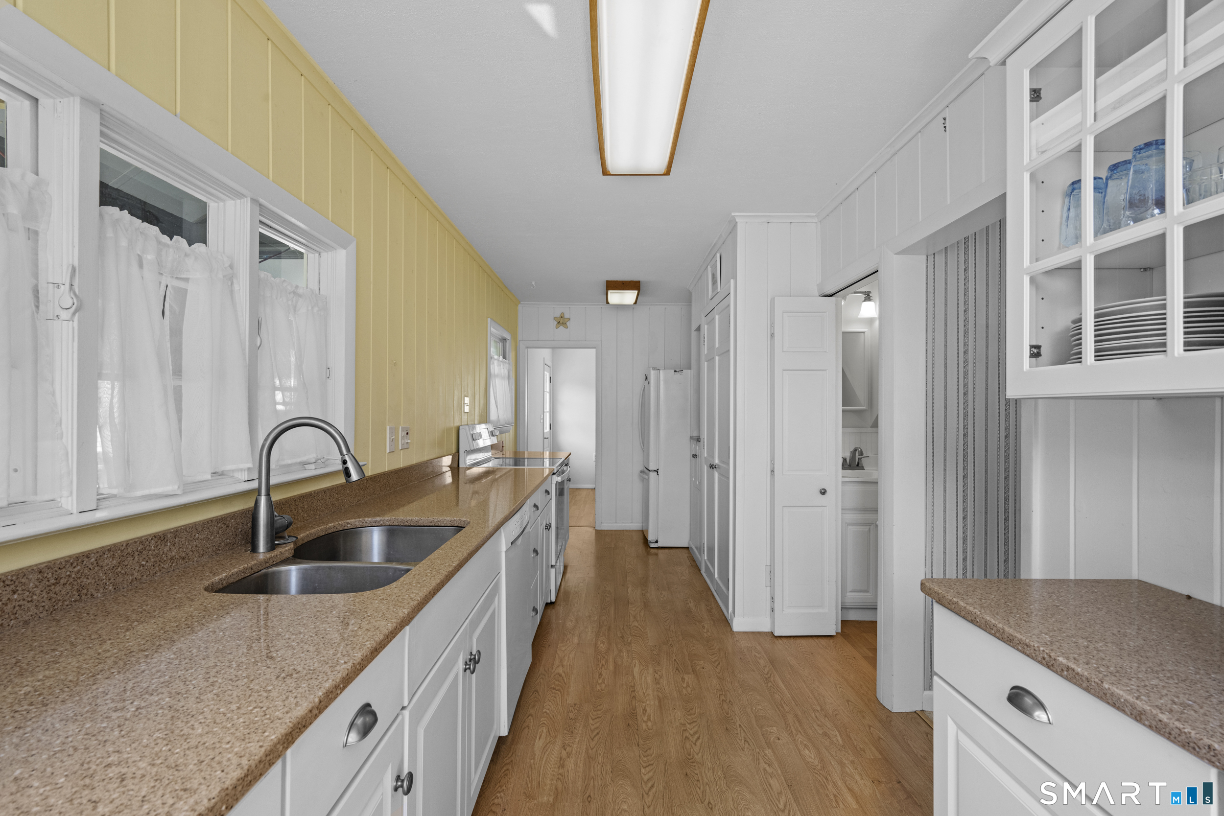 44 Sea View Avenue East Lyme CT 06357