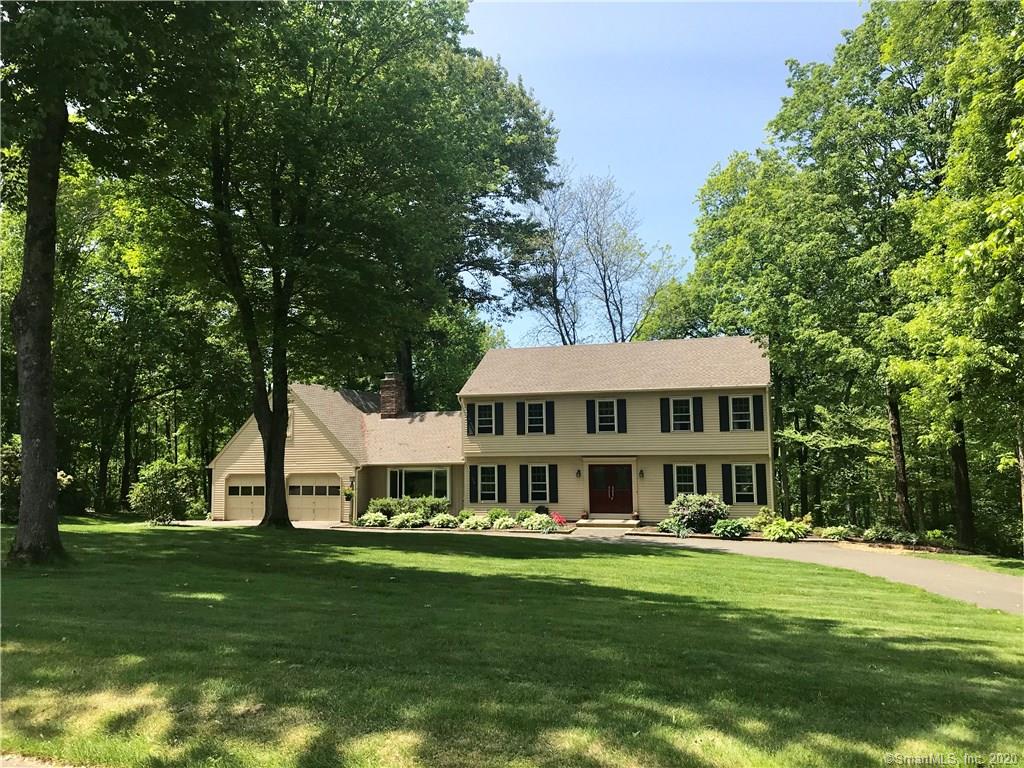 7 Guardhouse Drive Redding CT 06896