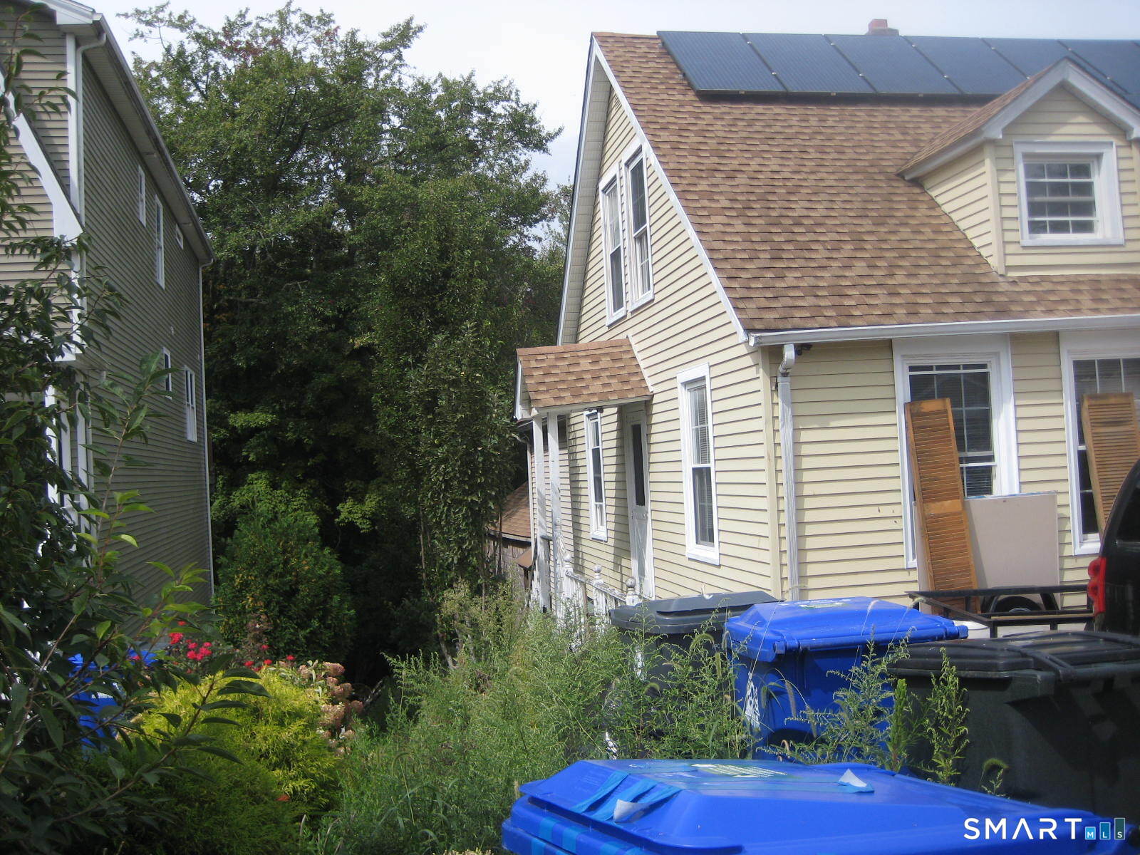 21 Brainerd Road Branford CT 06405