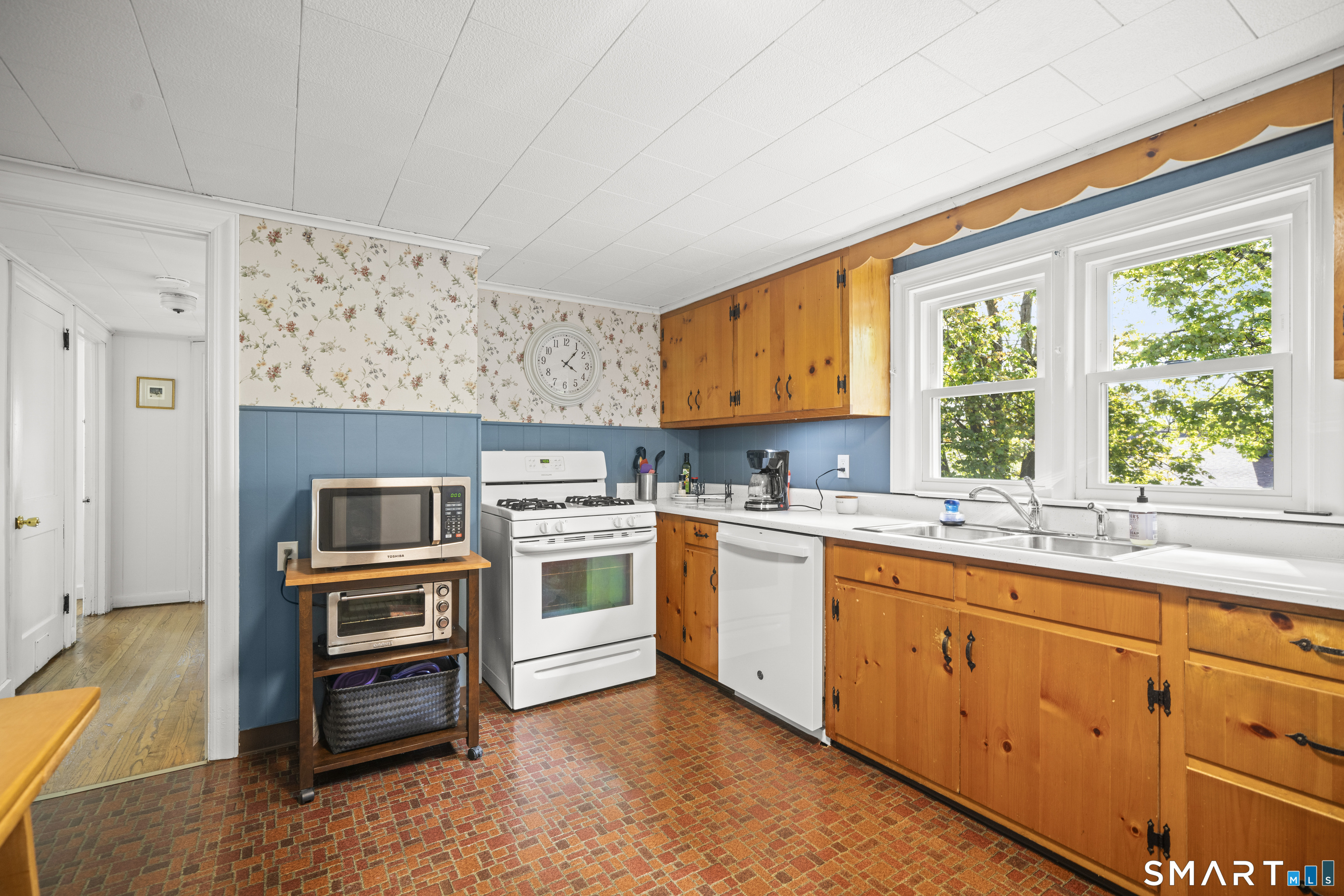31 Converse Street Stafford CT 06076