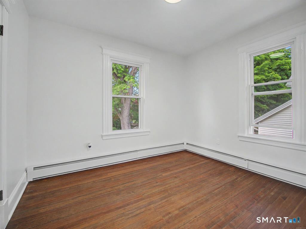 61 Fairview Avenue Enfield CT 06082