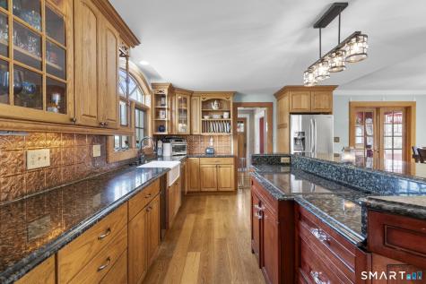 301 Buckingham Avenue Milford CT 06460