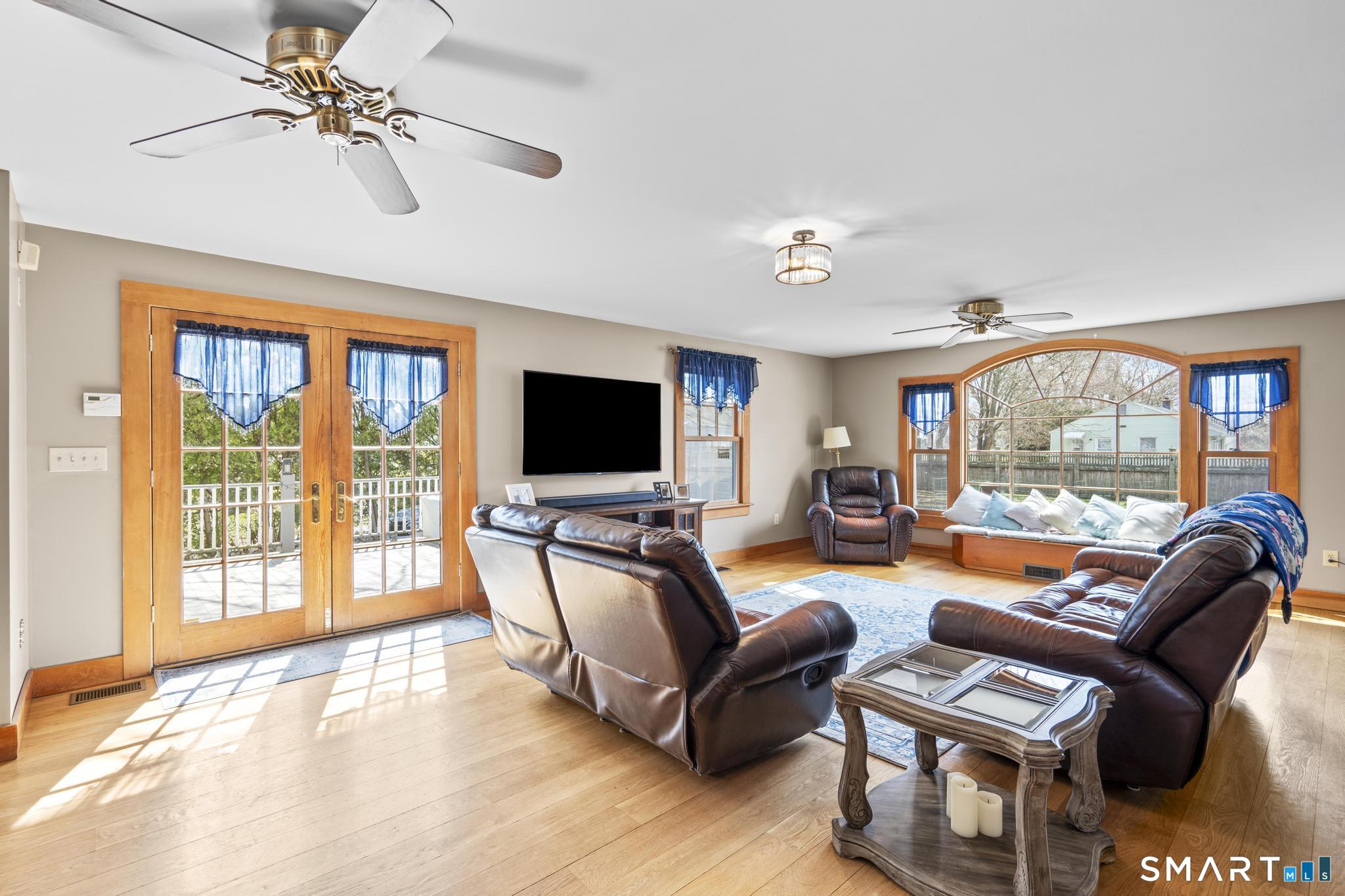 301 Buckingham Avenue Milford CT 06460