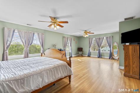 301 Buckingham Avenue Milford CT 06460
