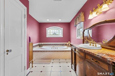 301 Buckingham Avenue Milford CT 06460