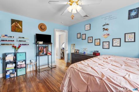 301 Buckingham Avenue Milford CT 06460