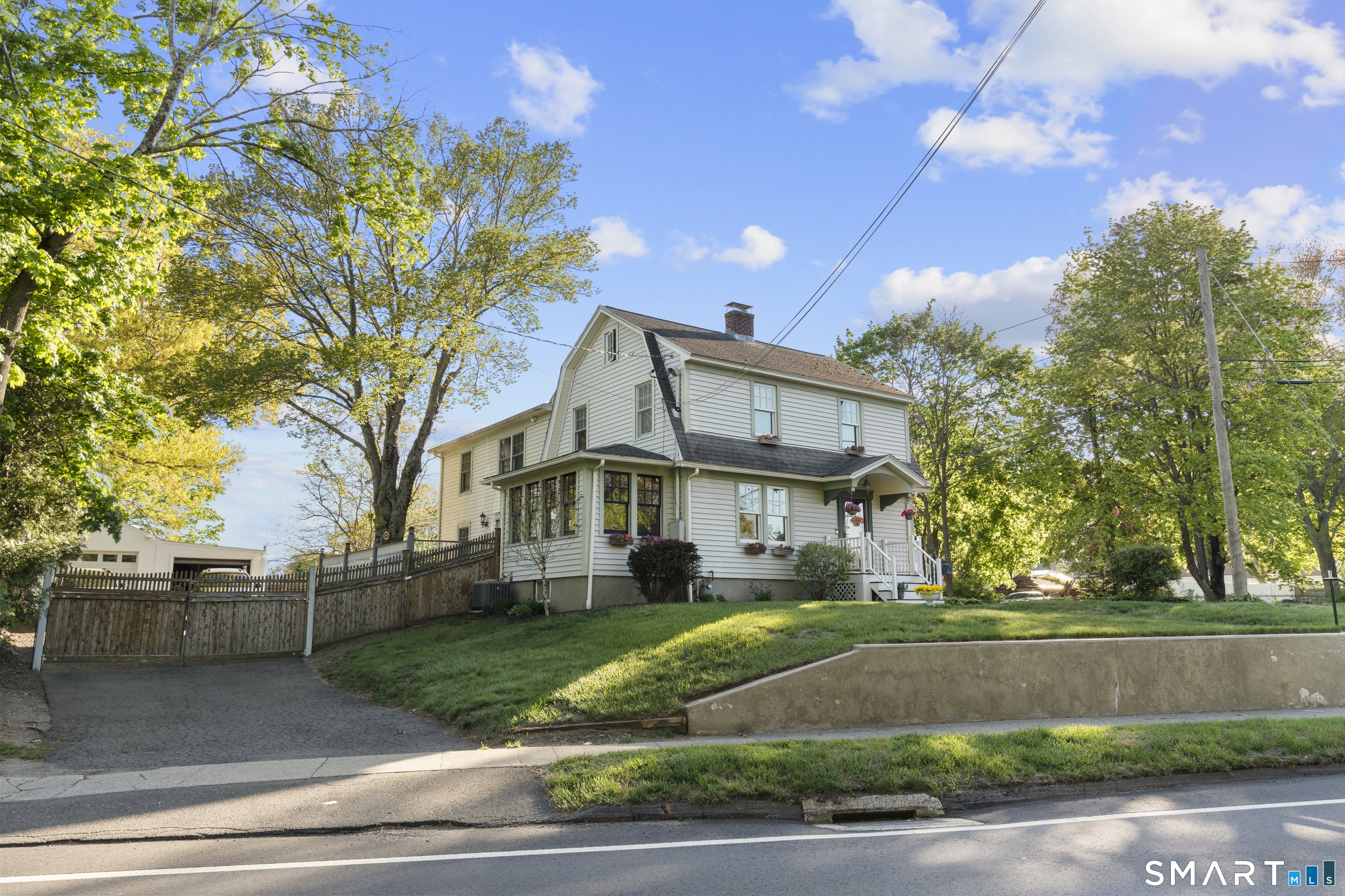 301 Buckingham Avenue Milford CT 06460