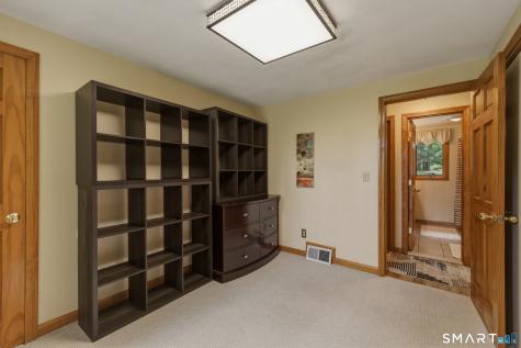 30 Grant Hill Road Bloomfield CT 06002