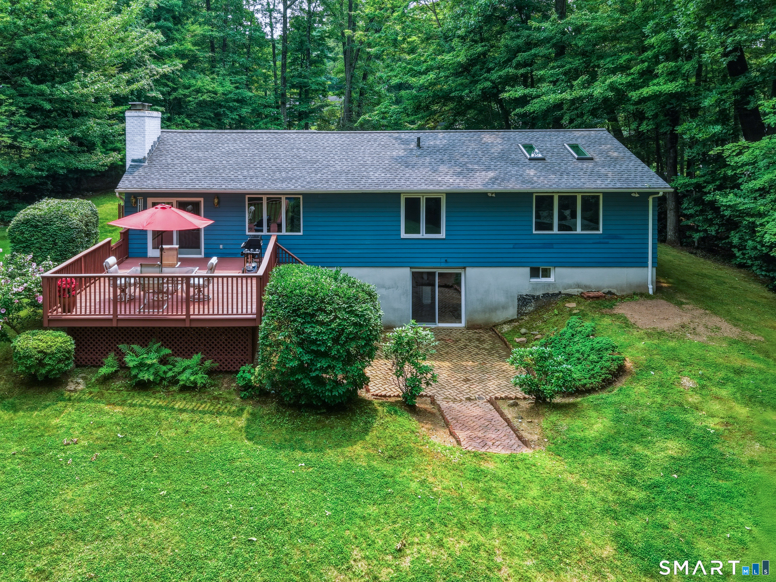 30 Grant Hill Road Bloomfield CT 06002
