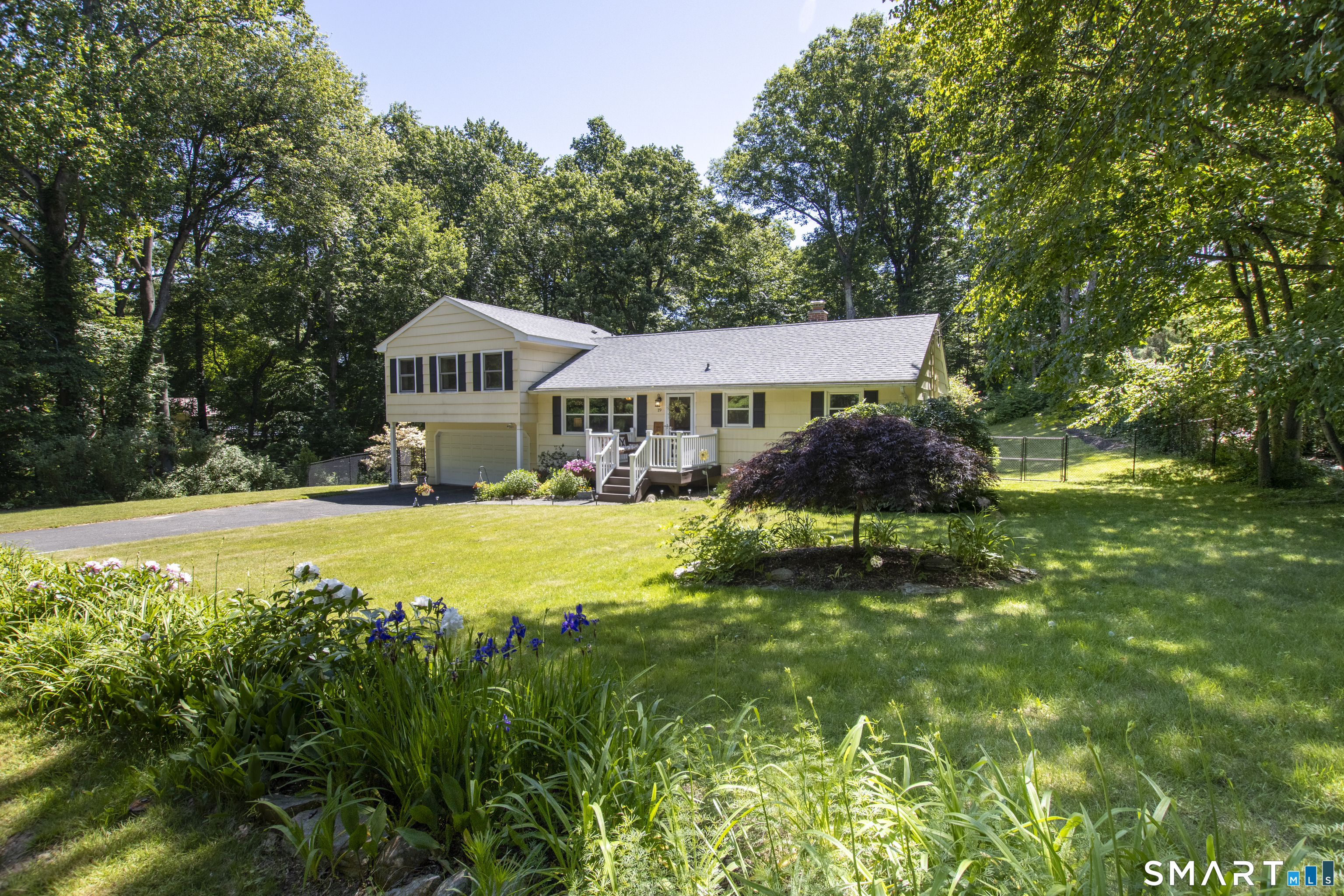 19 Tower Lane Shelton CT 06484