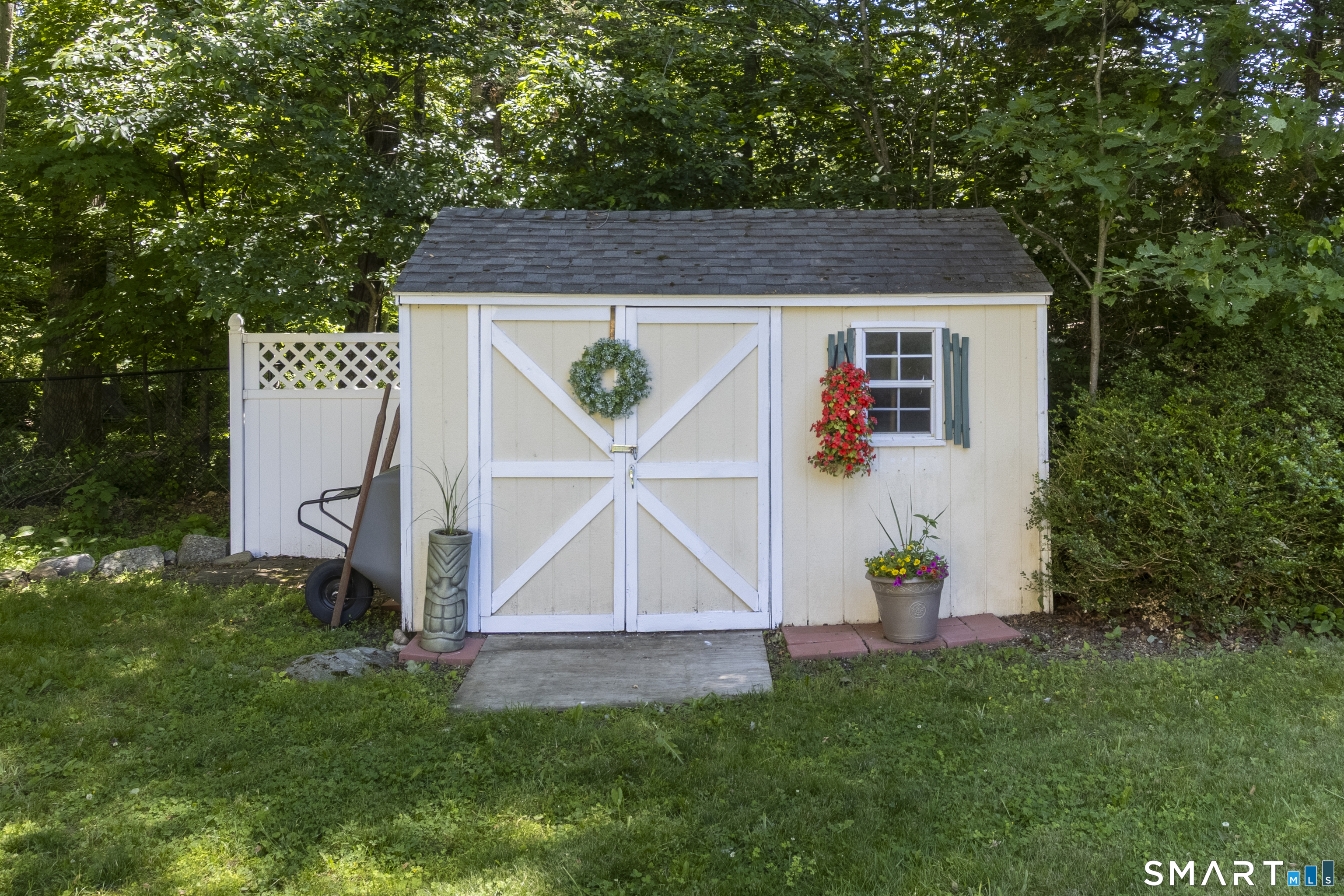 19 Tower Lane Shelton CT 06484