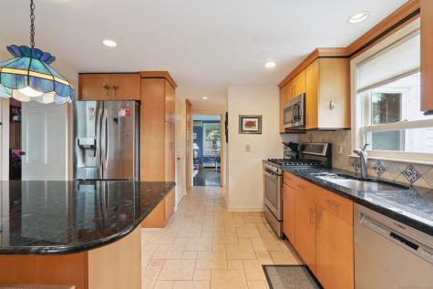 93 Long Meadow Hill Road Brookfield CT 06804