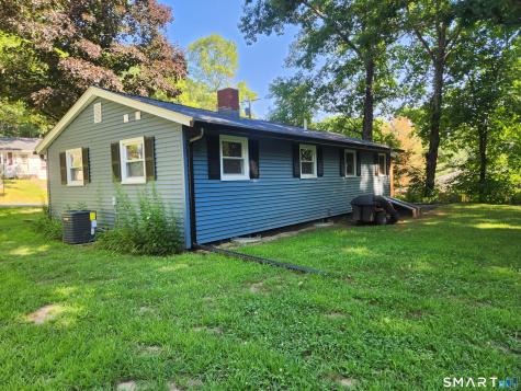 44 Richmond Road Putnam CT 06260