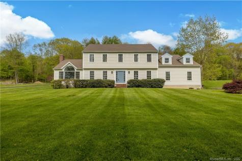 1 Wedgewood Drive New Milford CT 06776