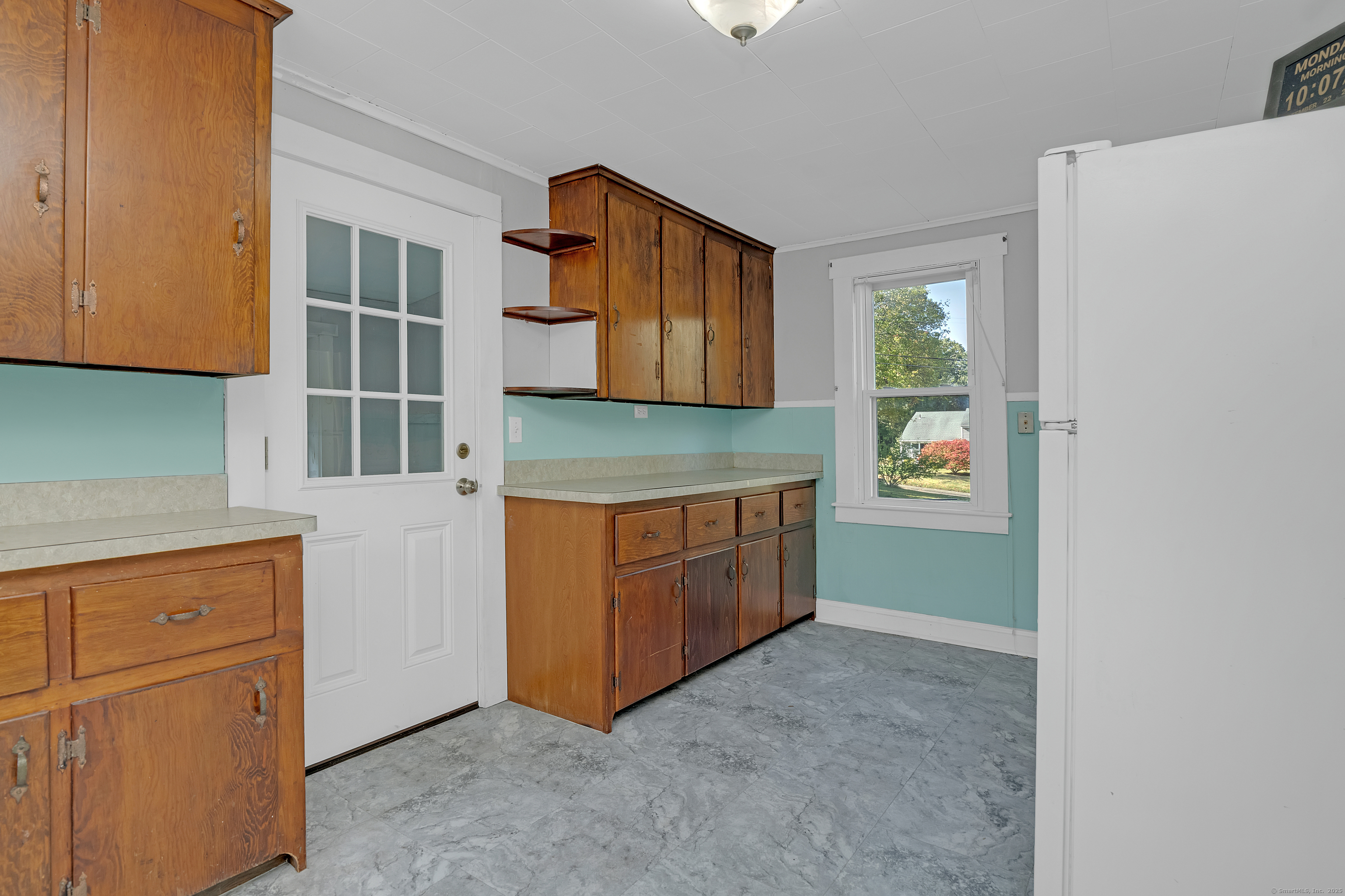 46 Chestnut Hill Road East Hampton CT 06424