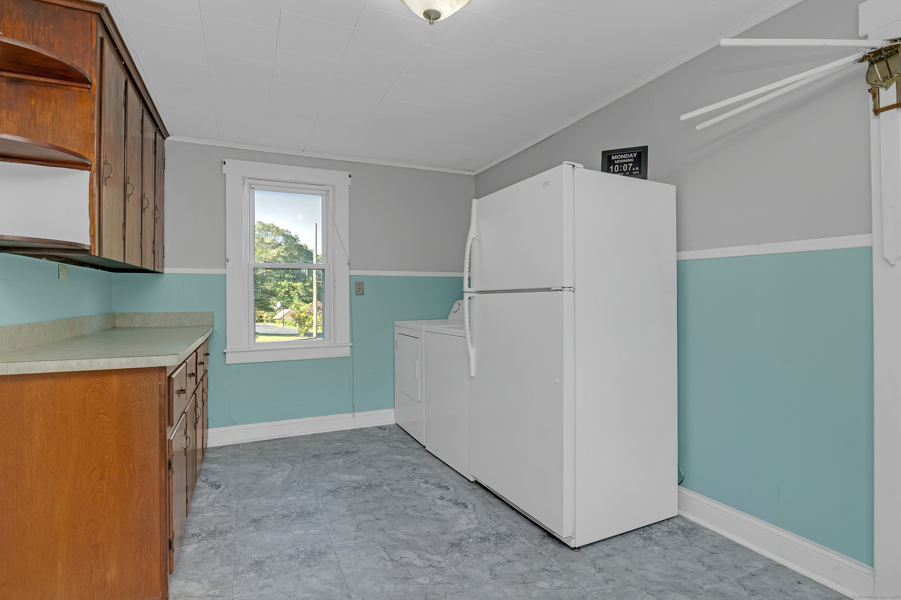 46 Chestnut Hill Road East Hampton CT 06424