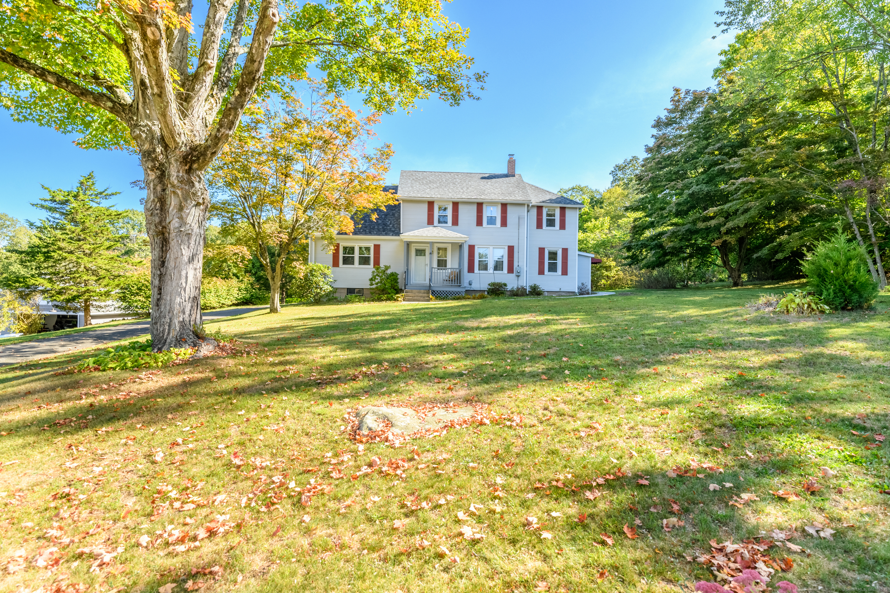 46 Chestnut Hill Road East Hampton CT 06424