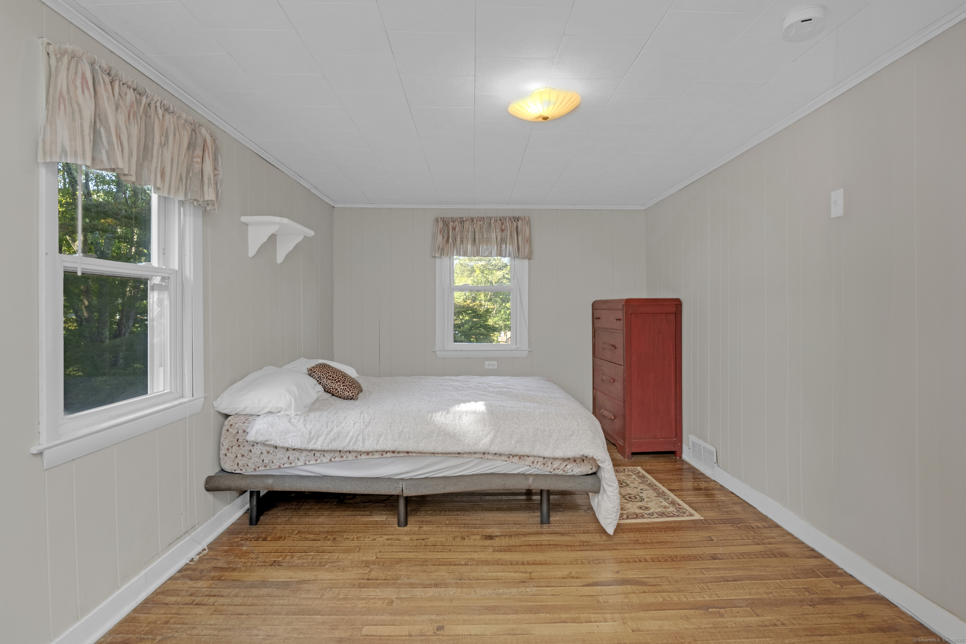 46 Chestnut Hill Road East Hampton CT 06424