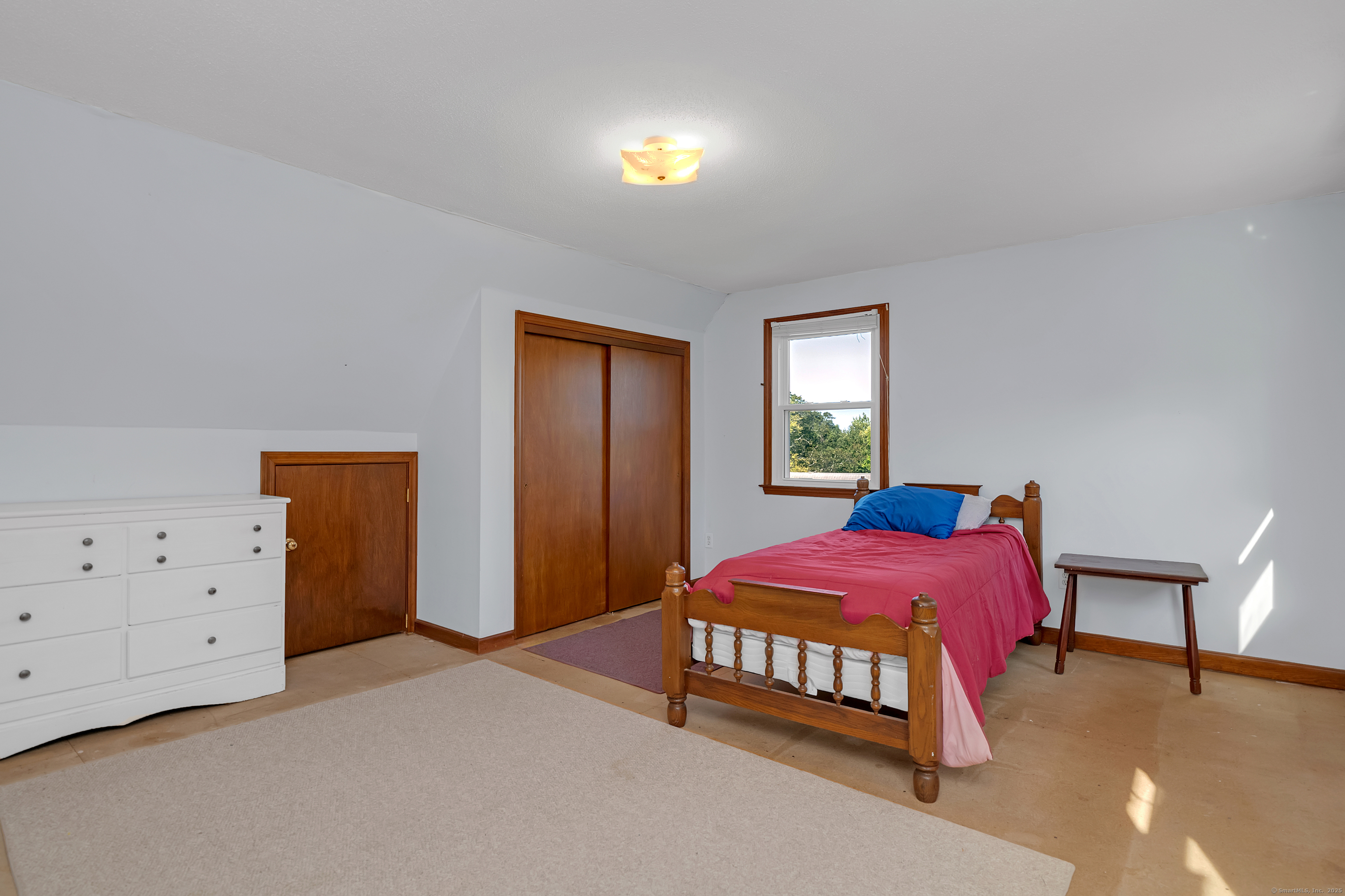 46 Chestnut Hill Road East Hampton CT 06424