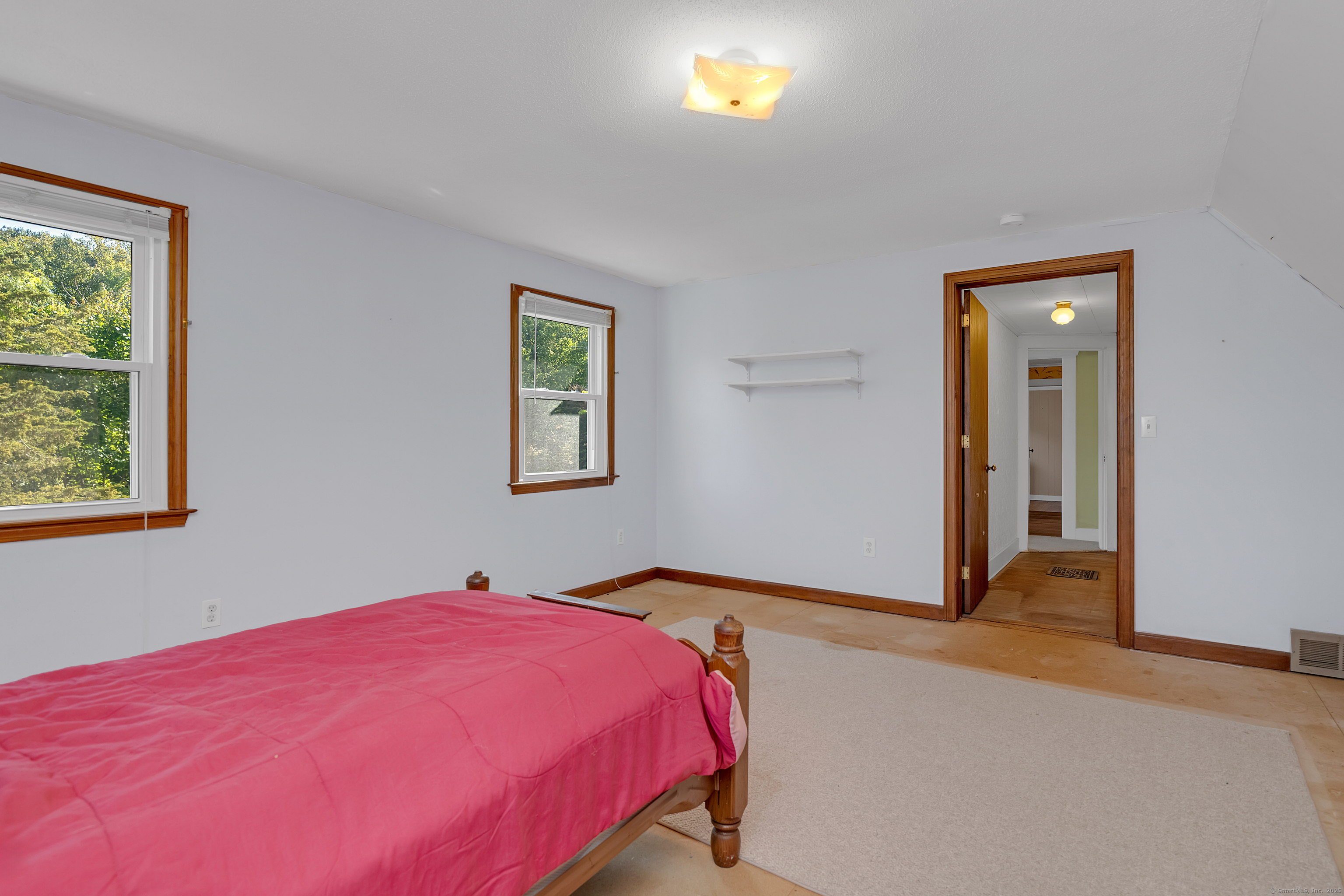 46 Chestnut Hill Road East Hampton CT 06424