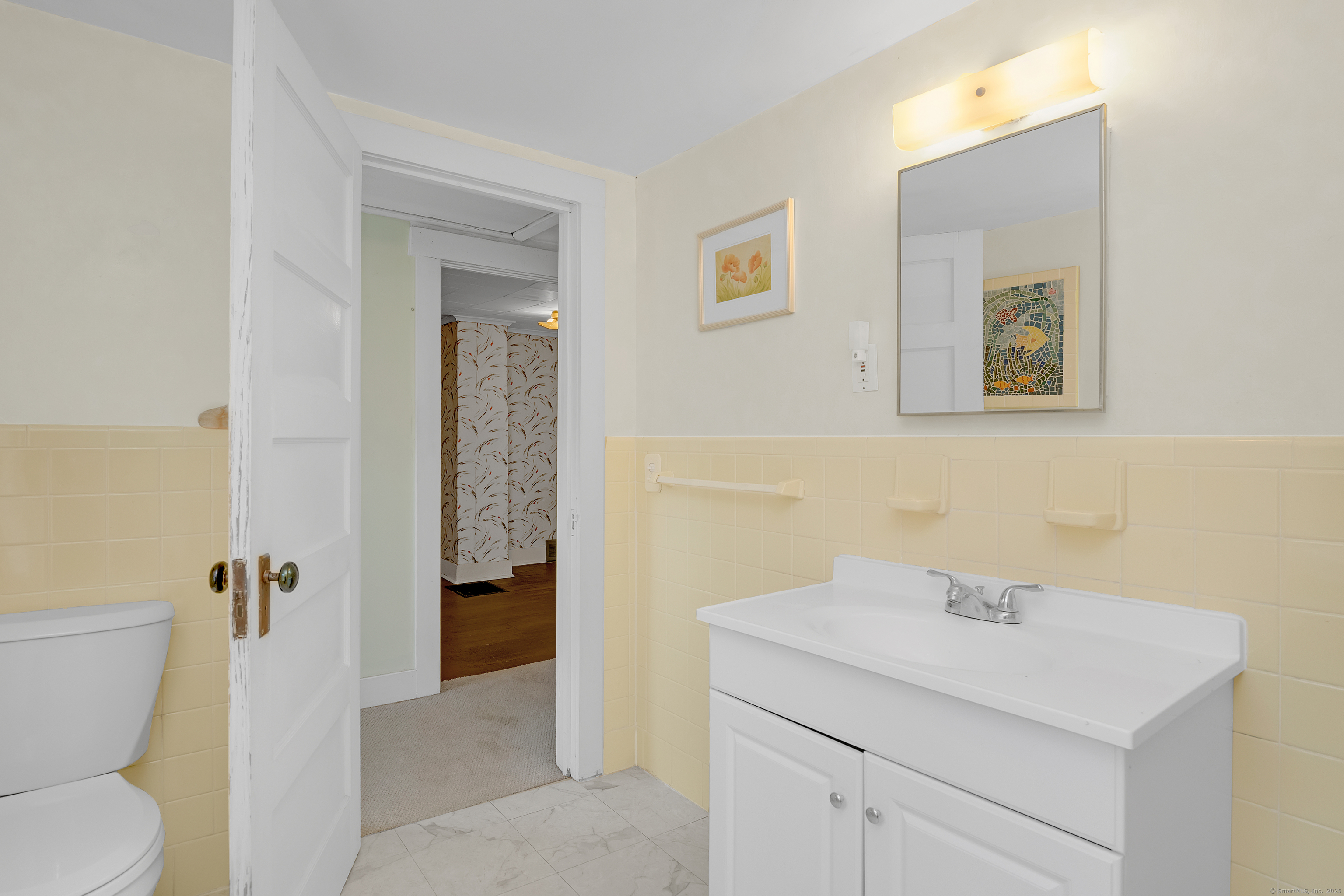 46 Chestnut Hill Road East Hampton CT 06424