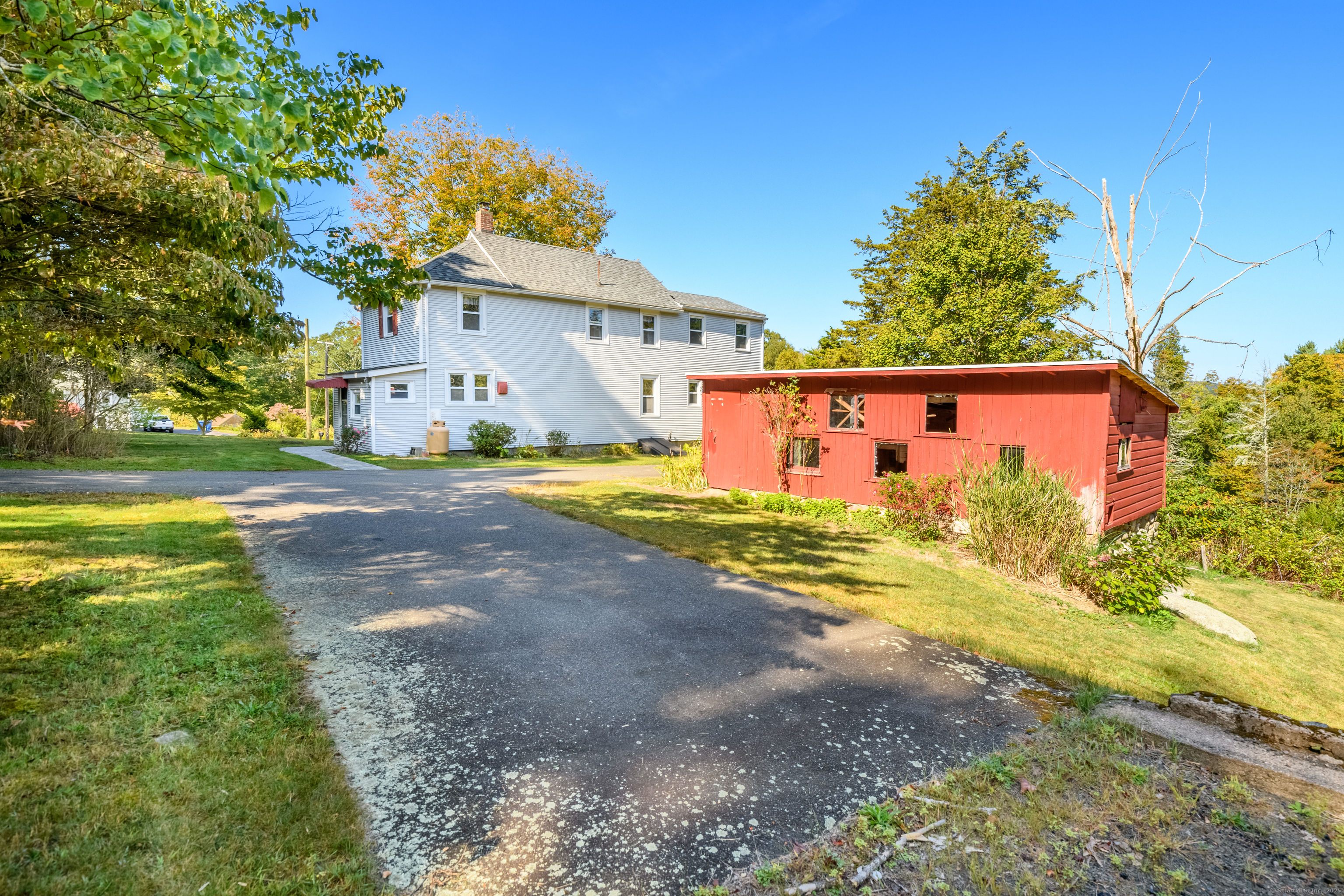 46 Chestnut Hill Road East Hampton CT 06424