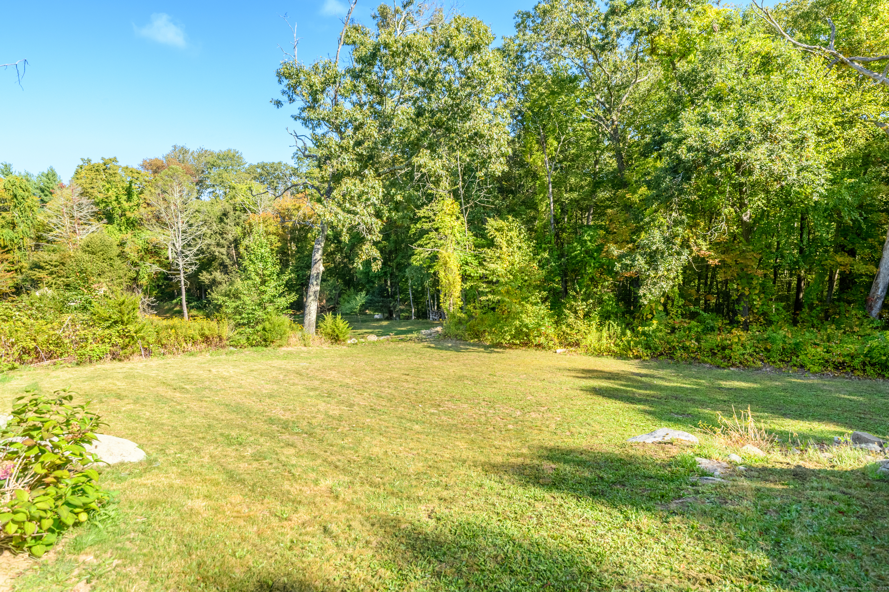 46 Chestnut Hill Road East Hampton CT 06424