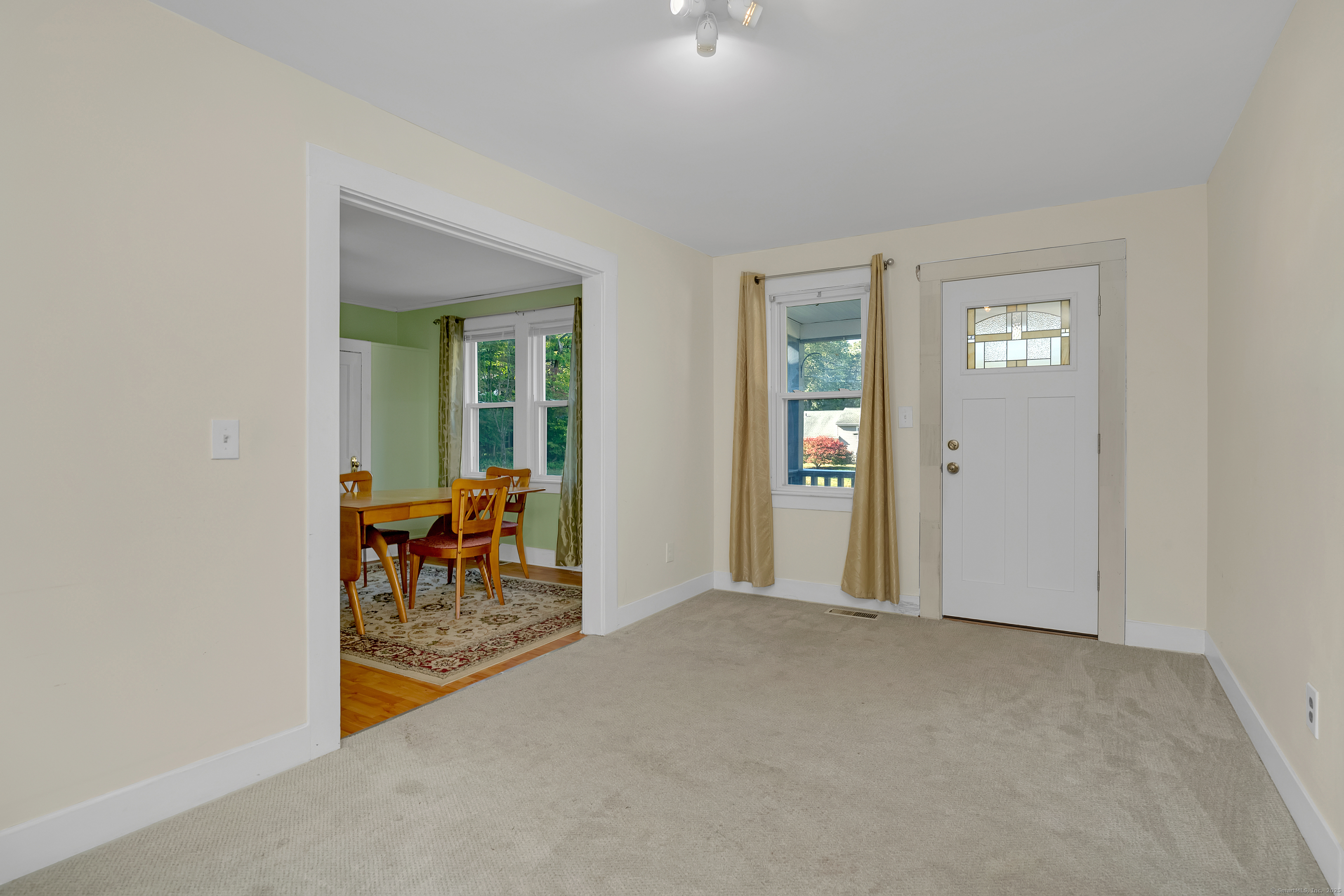 46 Chestnut Hill Road East Hampton CT 06424