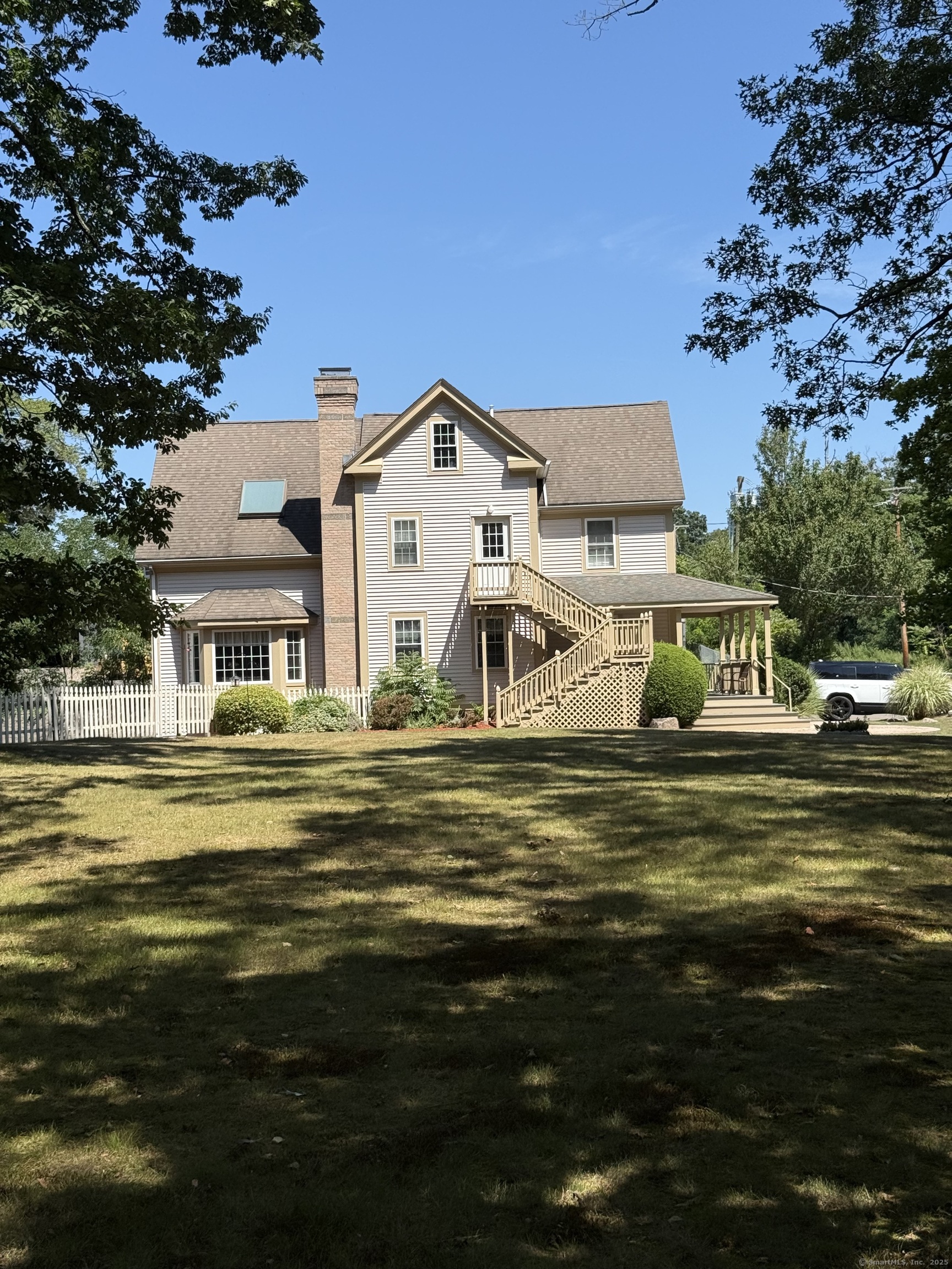 300 Bradley Street East Haven CT 06512