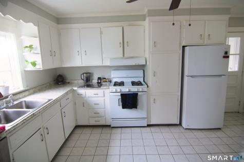 124 Richards Street West Haven CT 06516