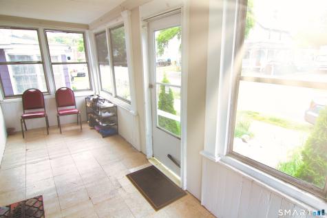 124 Richards Street West Haven CT 06516