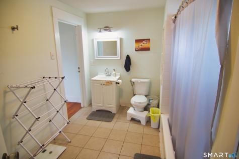 124 Richards Street West Haven CT 06516