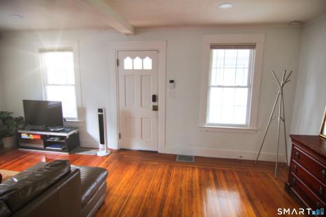 124 Richards Street West Haven CT 06516