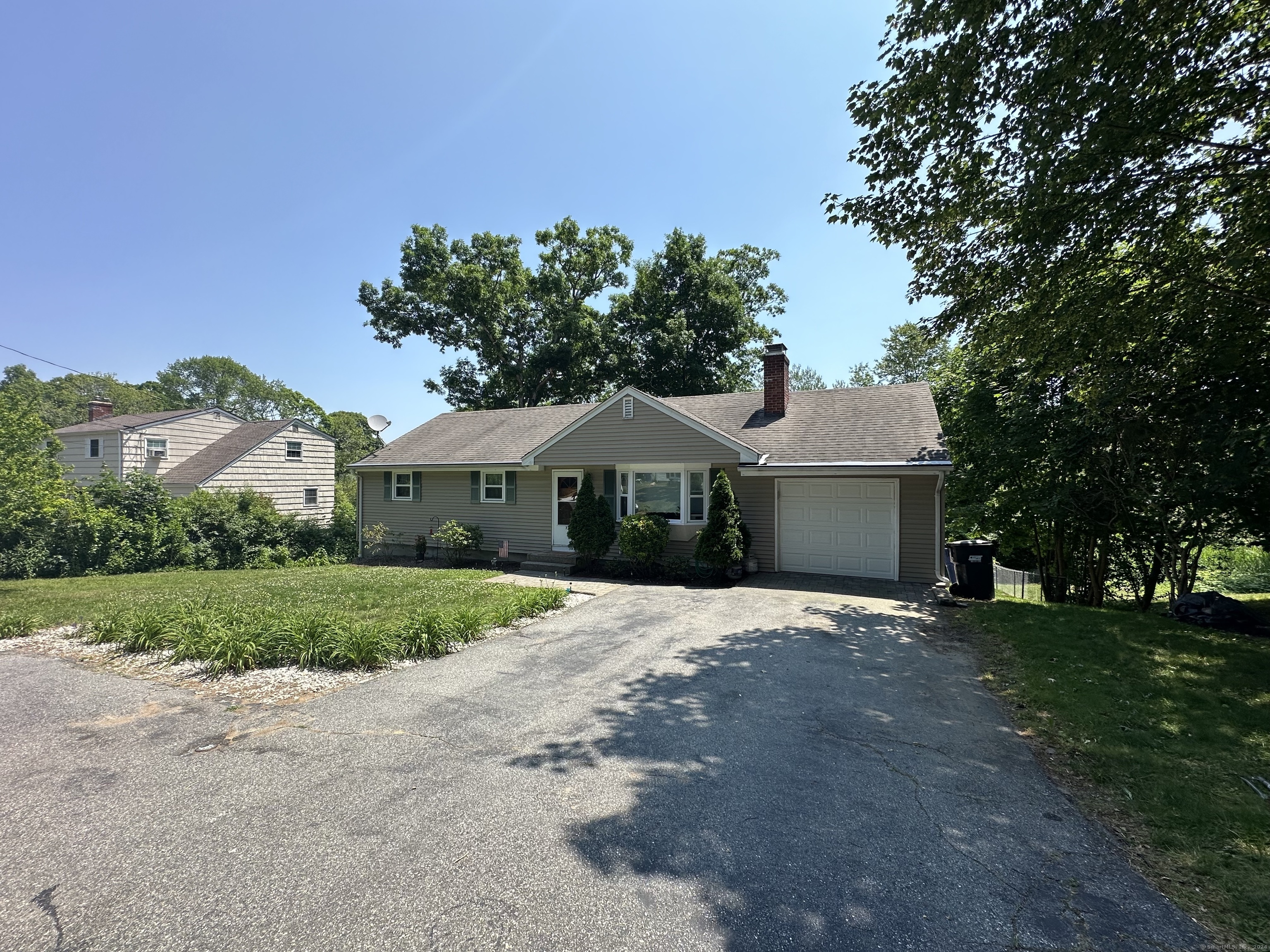 77 Valley Road Groton CT 06340