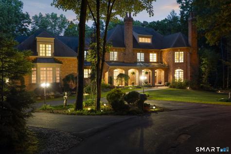 5 Grosvenor Place Farmington CT 06032