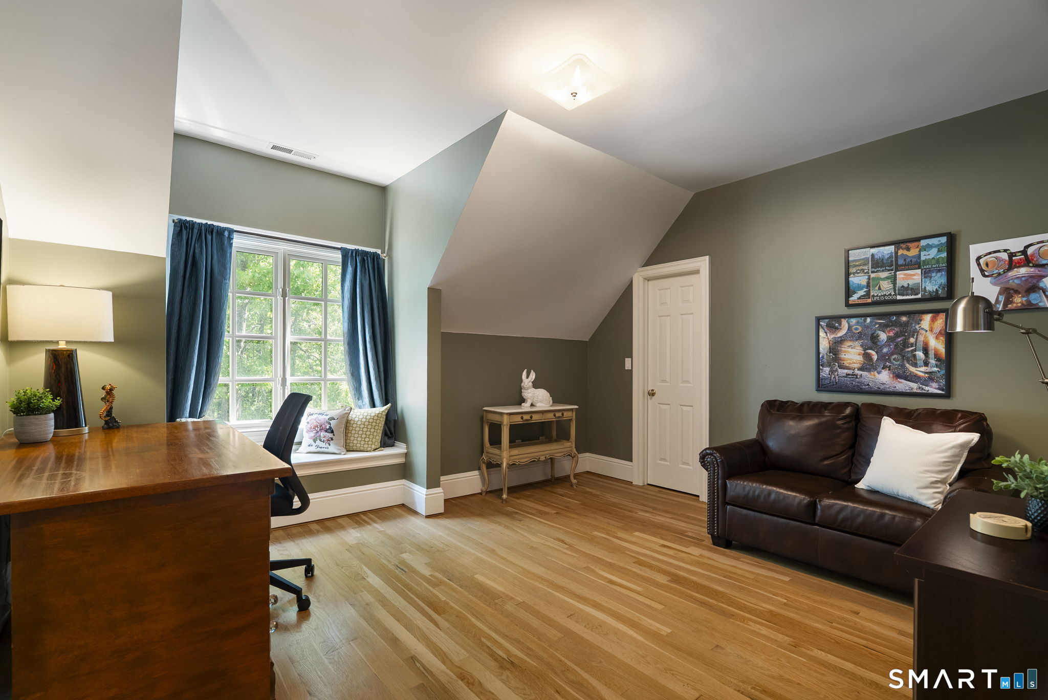5 Grosvenor Place Farmington CT 06032
