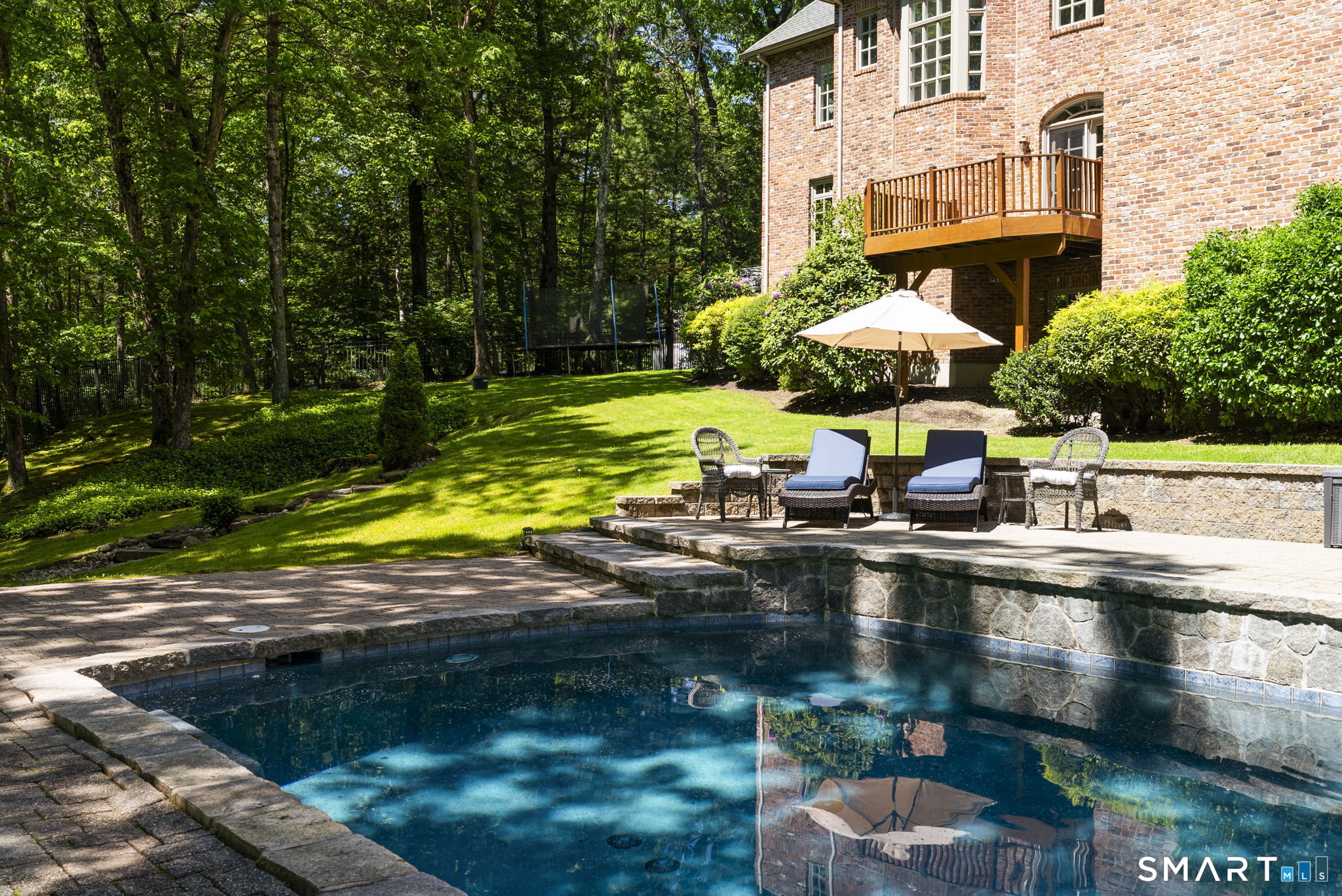 5 Grosvenor Place Farmington CT 06032