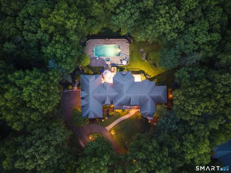 5 Grosvenor Place Farmington CT 06032