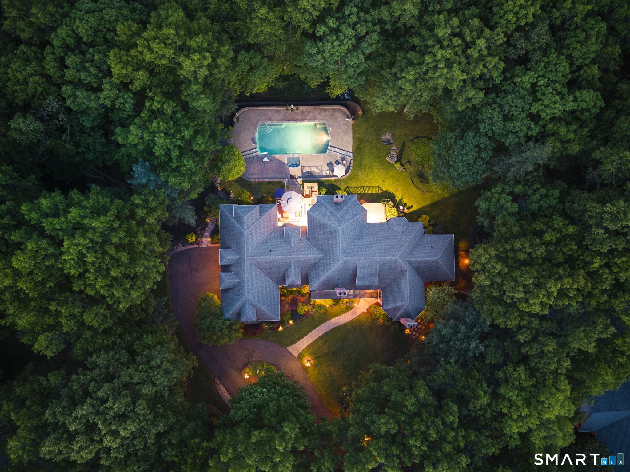 5 Grosvenor Place Farmington CT 06032