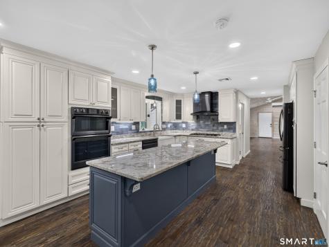 16 Cardinal Road East Lyme CT 06333